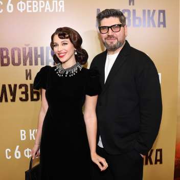 Дарья Блохина, Карен Арутюнов и другие гости на премьере фильма «Война и музыка»