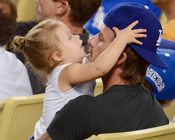 Harper-Beckham-Cute-Pictures