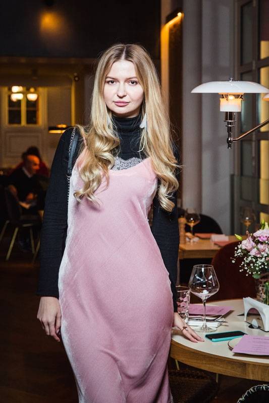 Эвелина Хромченко, Ксения Чилингарова и другие звезды на коктейле и ужине Coccinelle